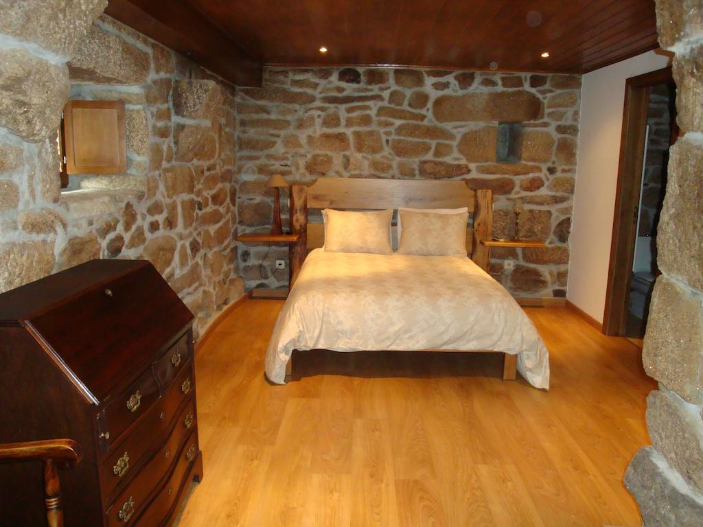 Vila Casa Da Laborada Vilar de Perdizes Pokoj fotografie